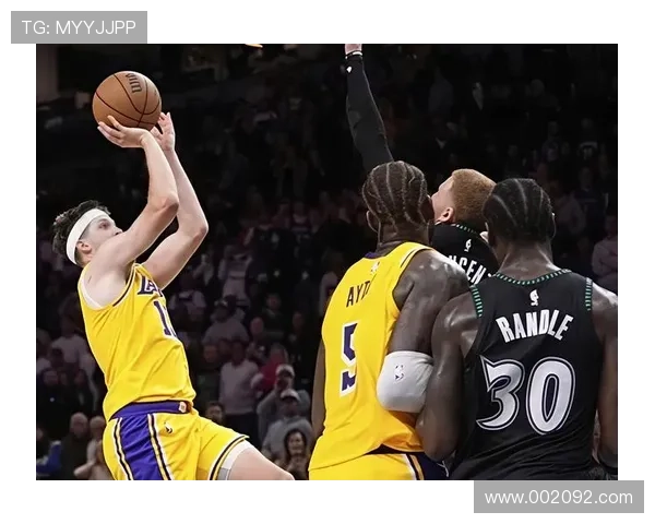 湖人轻取森林狼迎三大利好 里弗斯回暖艾顿强势